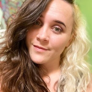 Meet your Posher, Ciara